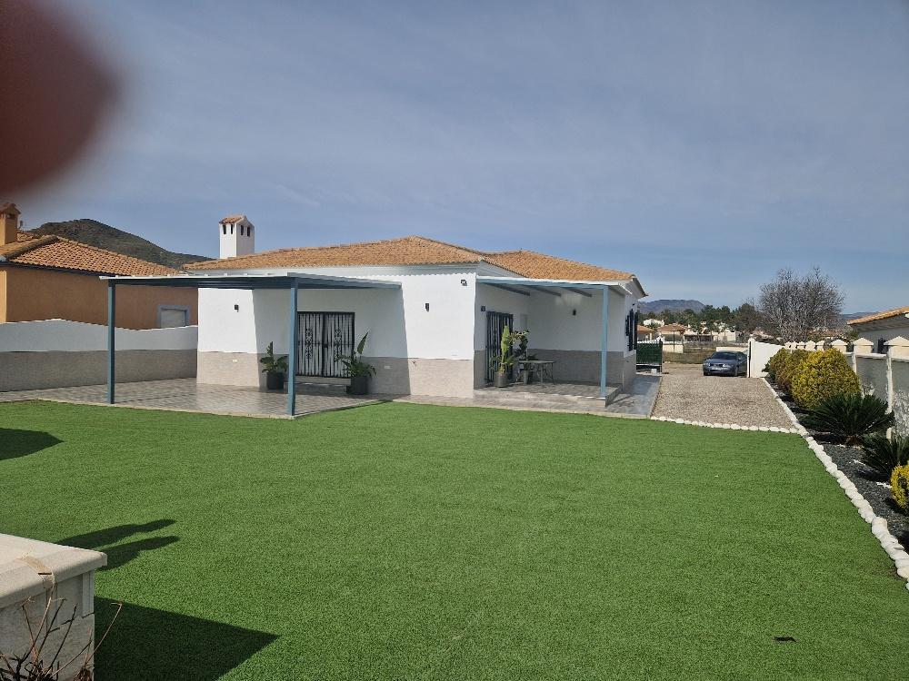 For sale of villa in Cantoria