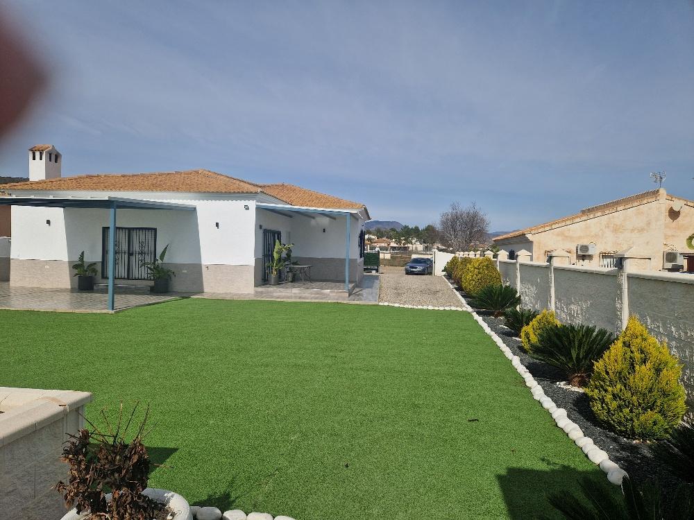 For sale of villa in Cantoria