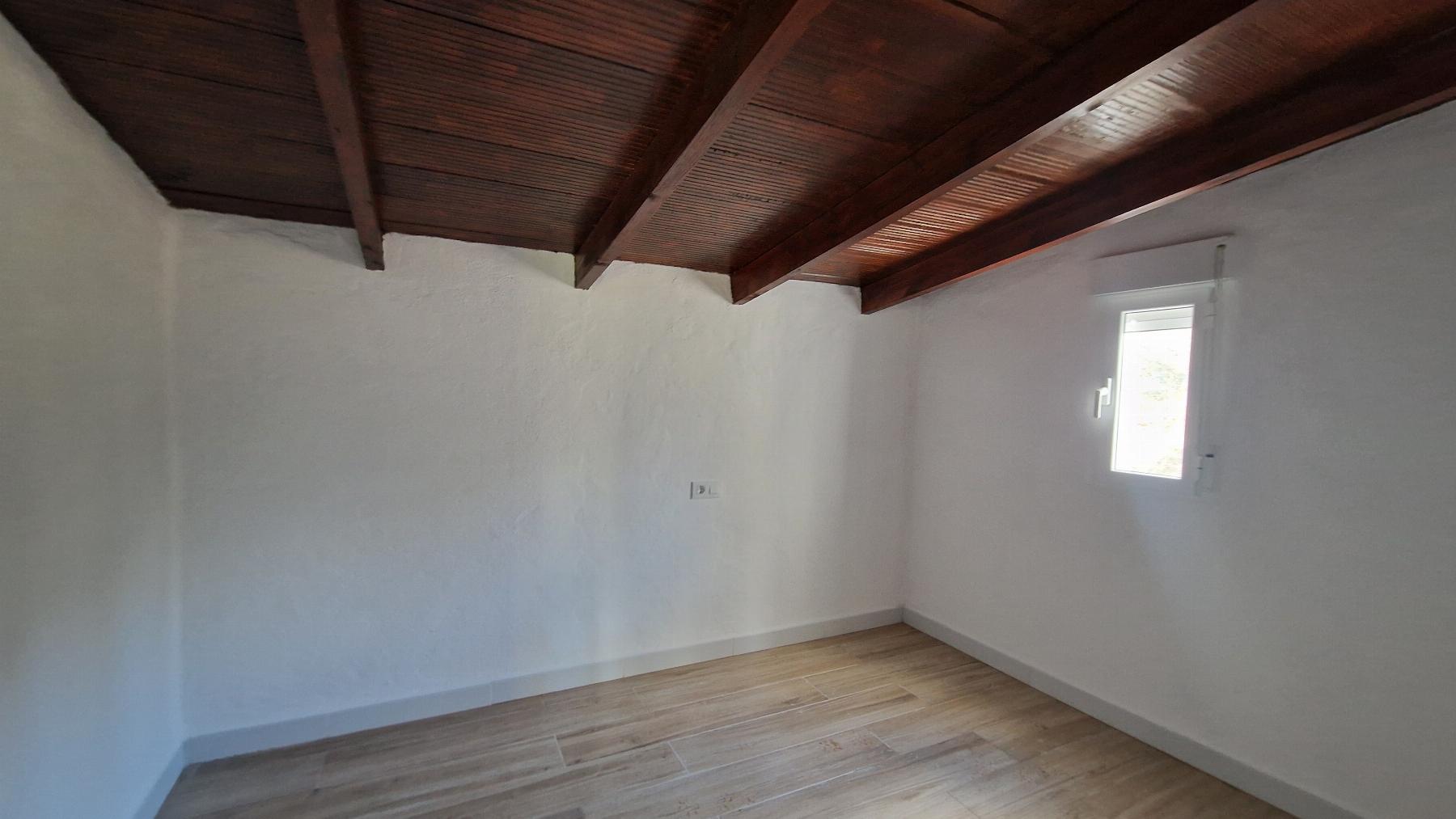For rent of villa in Chirivel