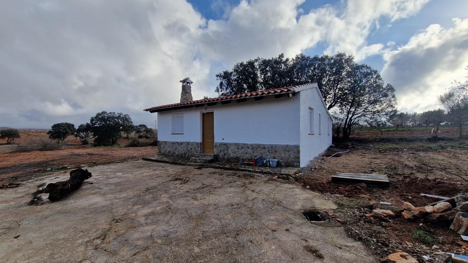 For rent of villa in Chirivel