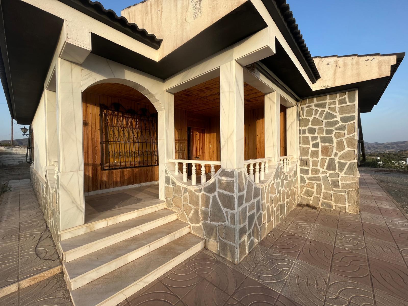 Venta de villa en Albox