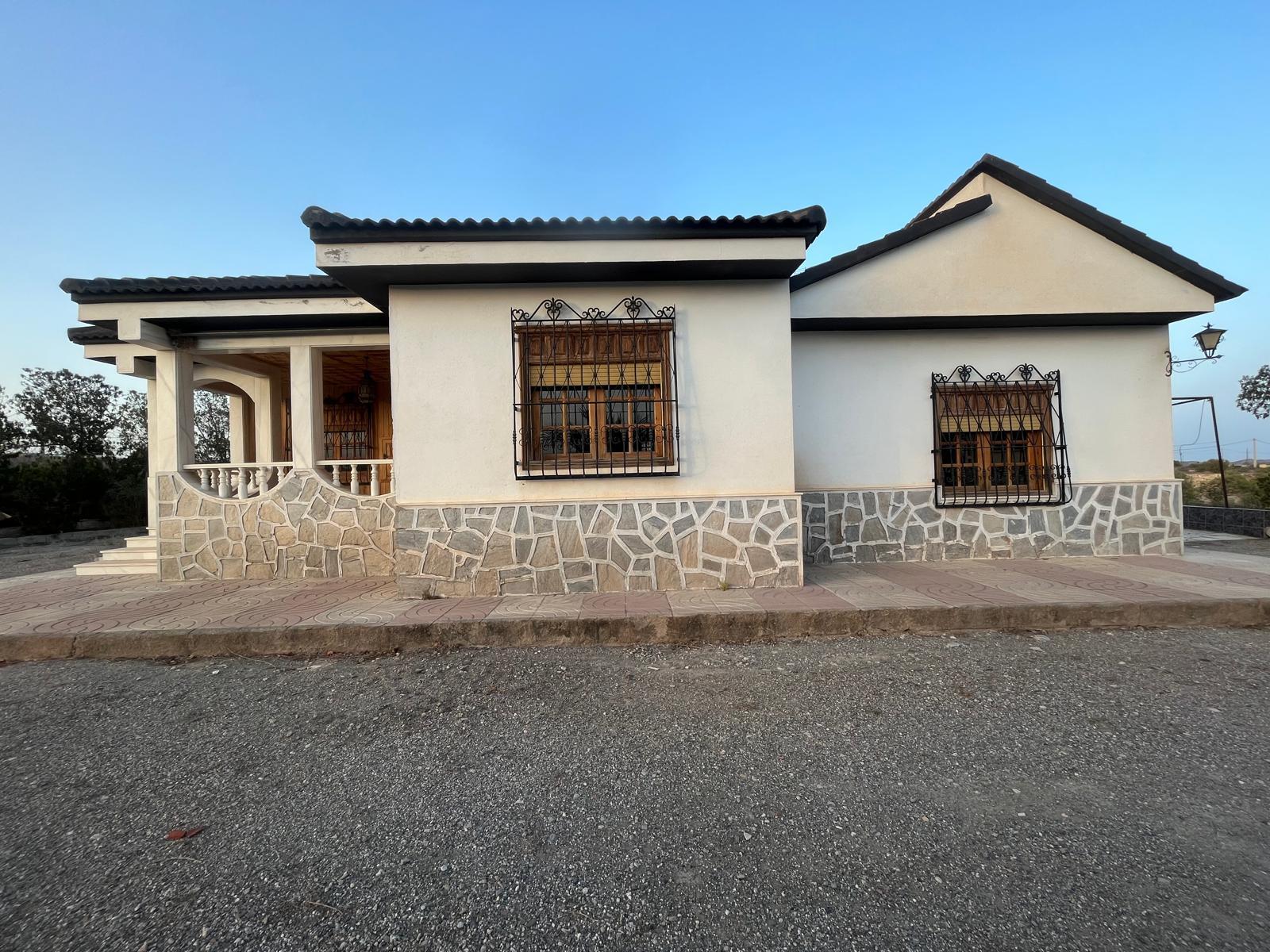 Venta de villa en Albox