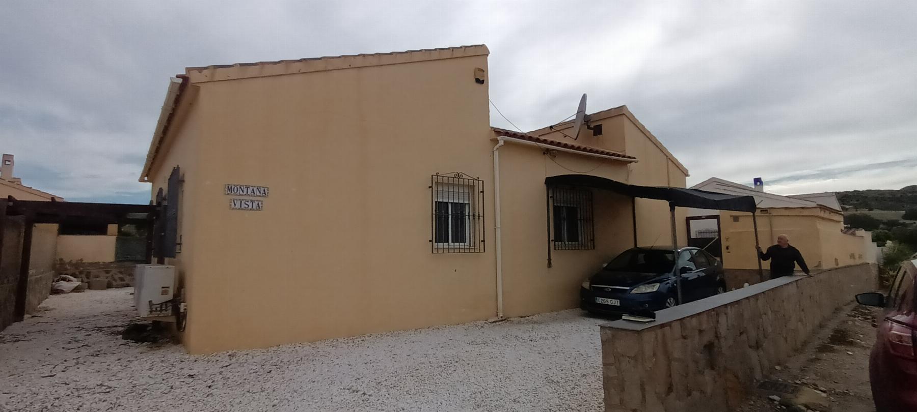 Venta de villa en Arboleas