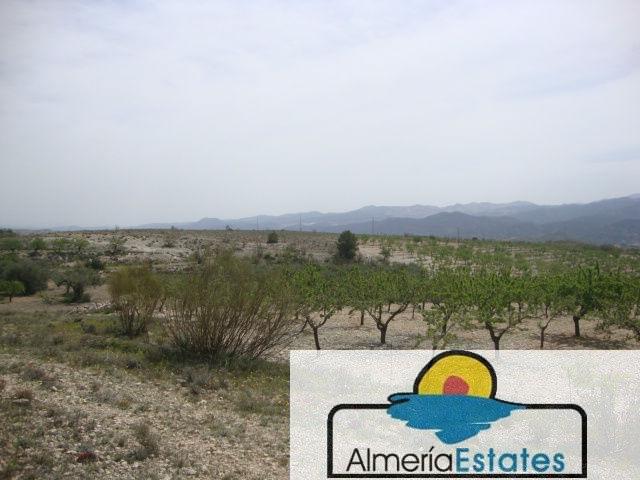 Venta de casa en Somontín