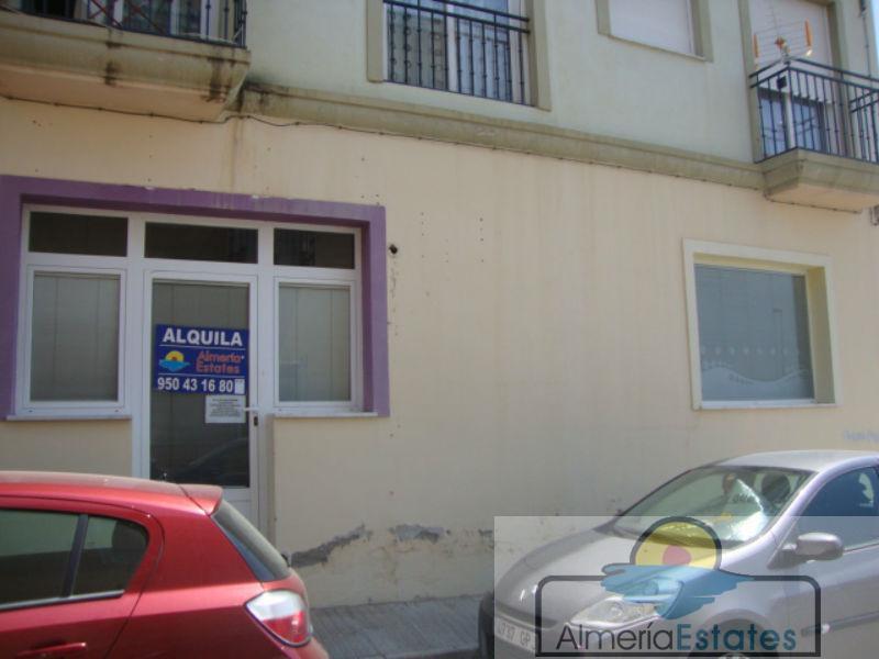 Alquiler de local comercial en Albox