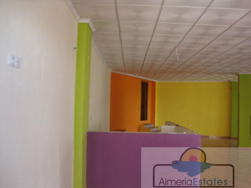 Alquiler de local comercial en Albox