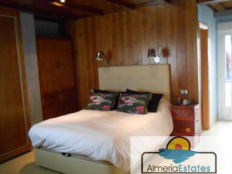 For sale of flat in Olula del Río