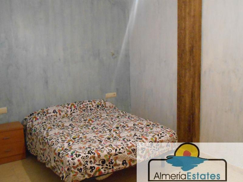 For sale of flat in Olula del Río