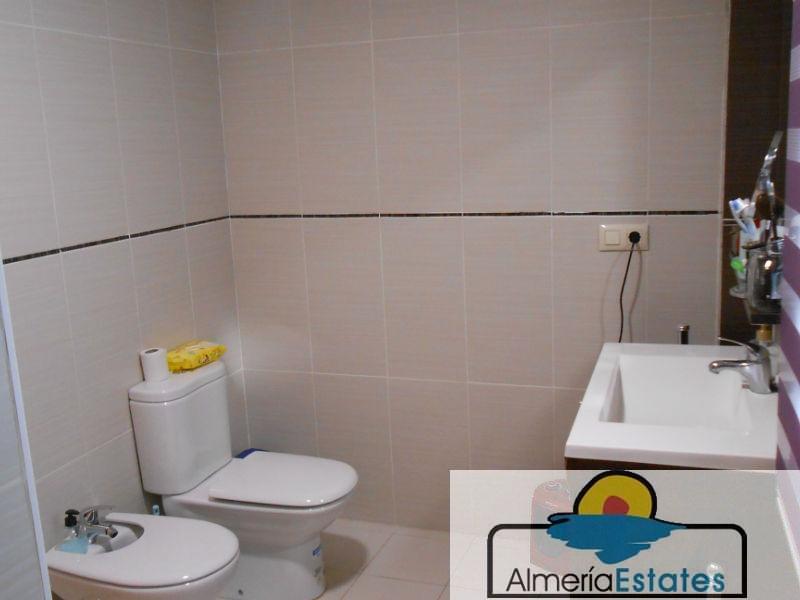 For sale of flat in Olula del Río