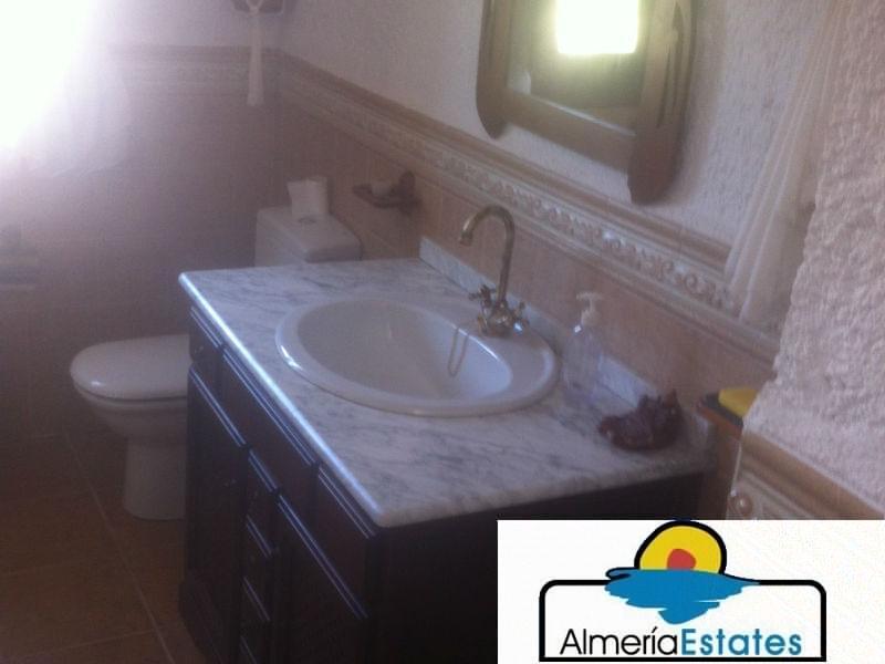 Venta de casa en Vélez-Blanco