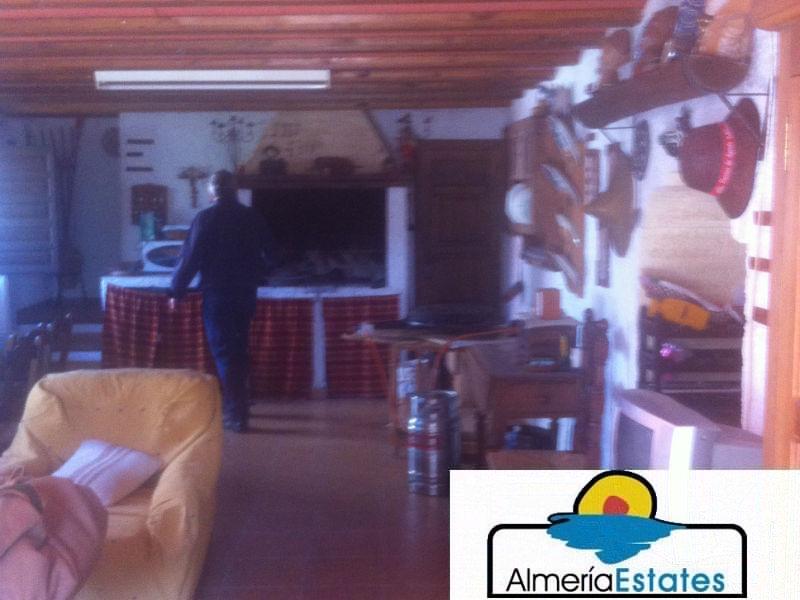 Venta de casa en Vélez-Blanco