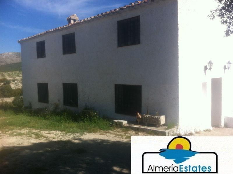 Venta de casa en Vélez-Blanco