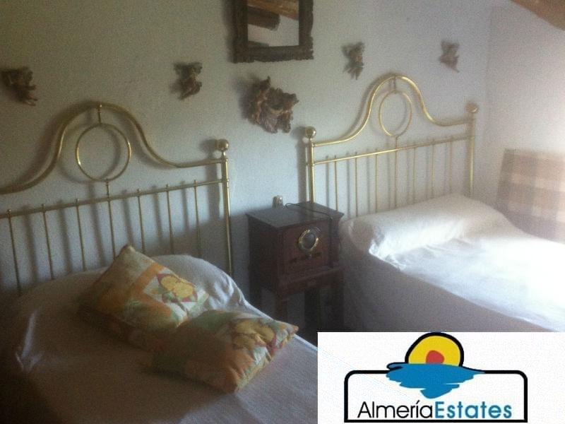 Venta de casa en Vélez-Blanco