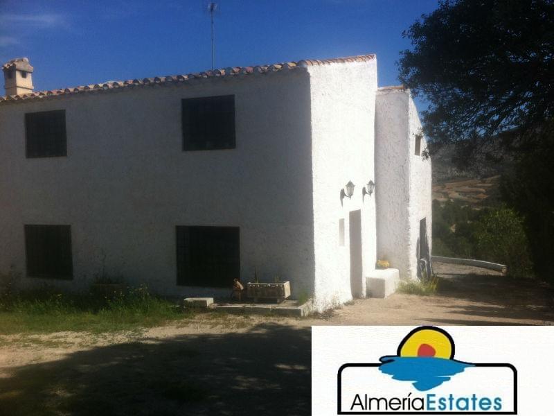Venta de casa en Vélez-Blanco