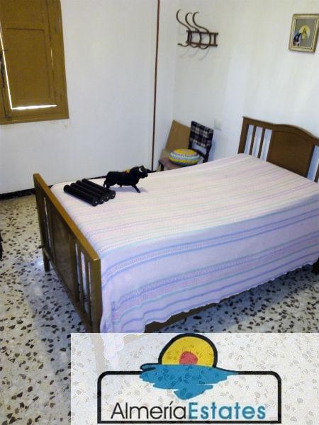 Venta de casa en Vélez-Rubio
