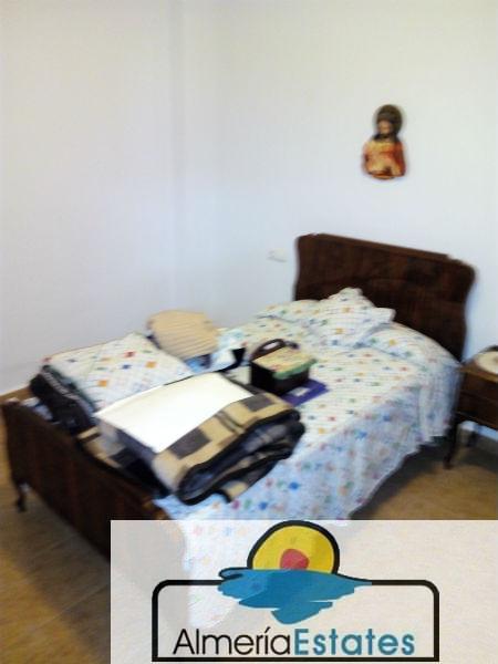 Venta de casa en Vélez-Rubio