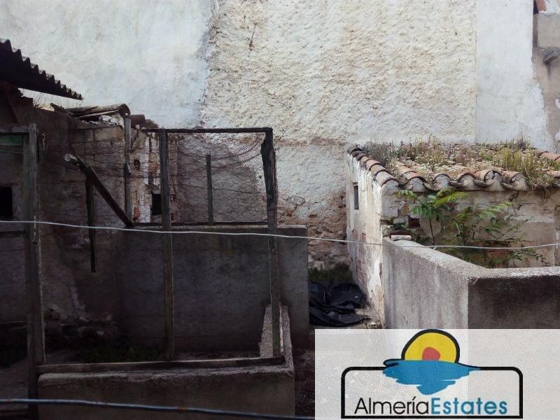 Venta de casa en Vélez-Rubio