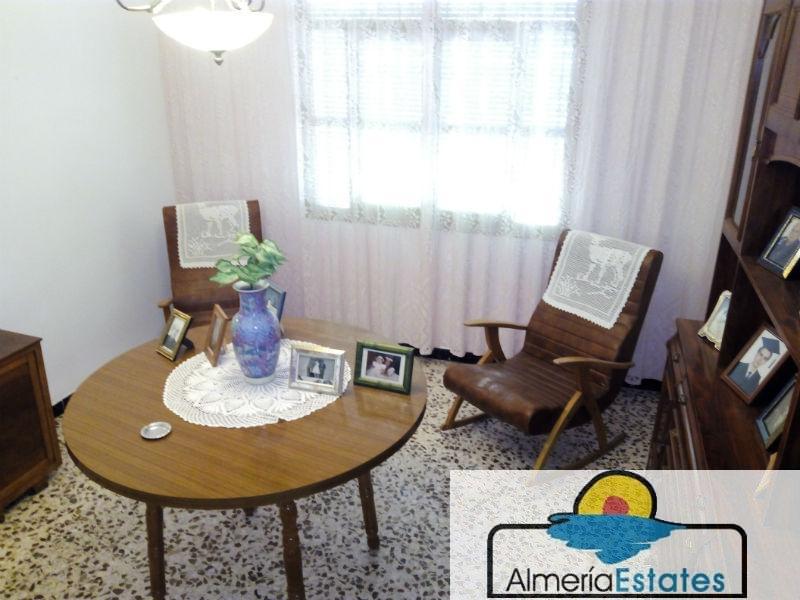 Venta de casa en Vélez-Rubio