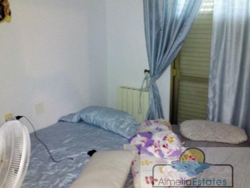 For sale of house in Vélez-Rubio