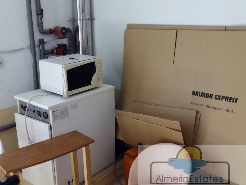For sale of house in Vélez-Rubio
