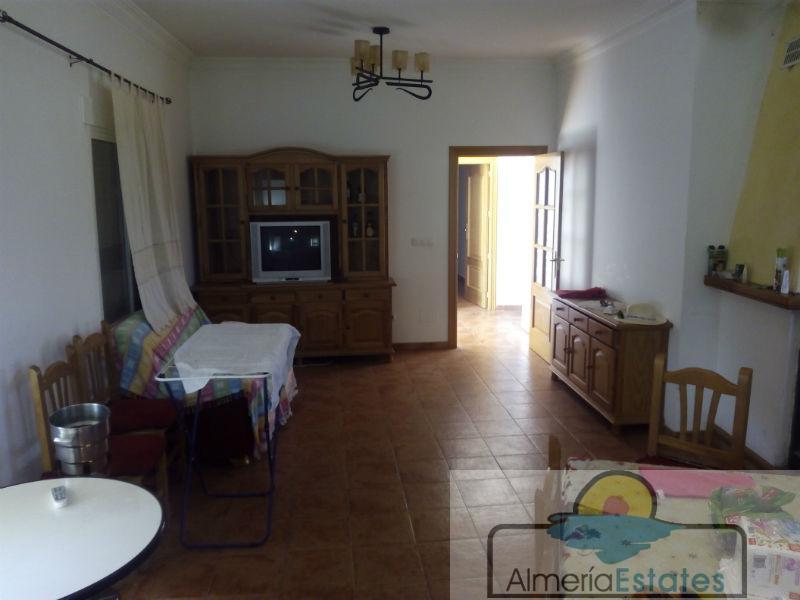Venta de casa en Vélez-Rubio