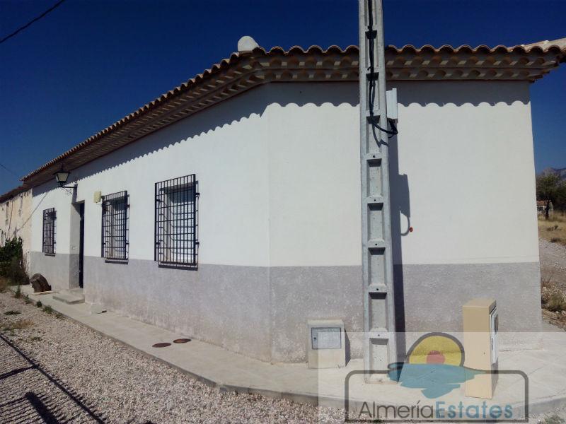 Venta de casa en Vélez-Rubio