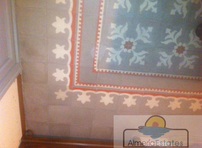For sale of house in Vélez-Rubio