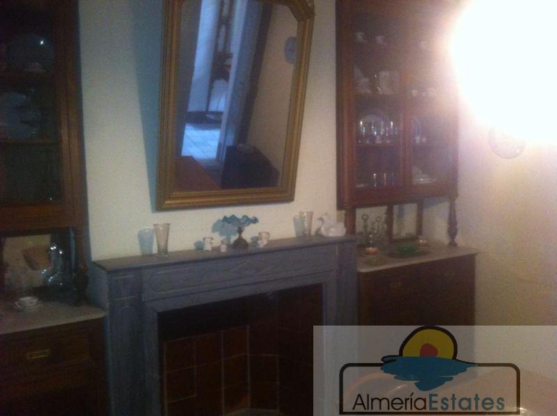 For sale of house in Vélez-Rubio