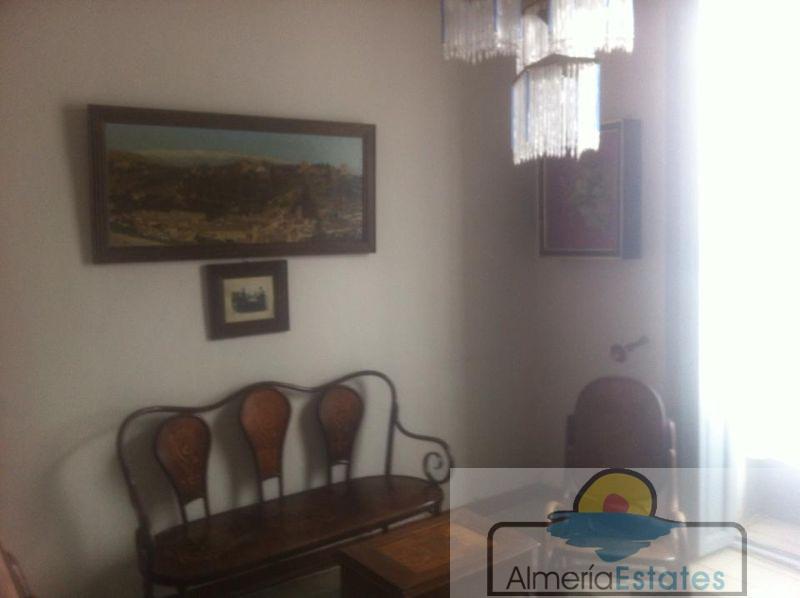For sale of house in Vélez-Rubio