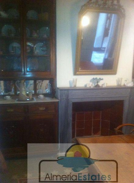 For sale of house in Vélez-Rubio