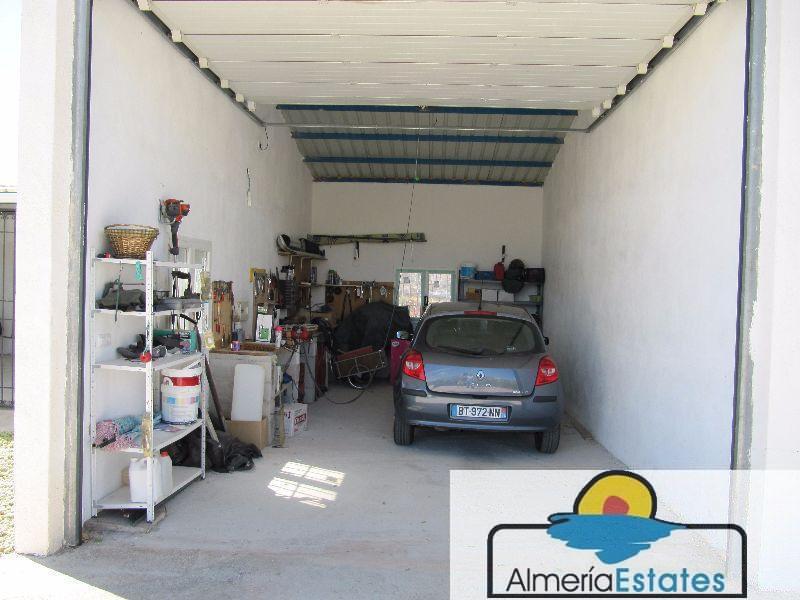 For sale of villa in Vélez-Blanco