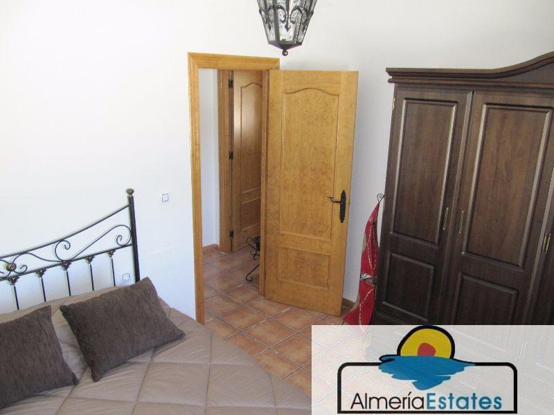 For sale of villa in Vélez-Blanco