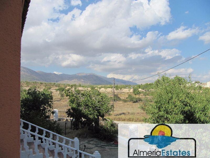 For sale of house in Chirivel