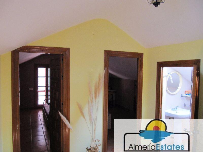For sale of house in Chirivel