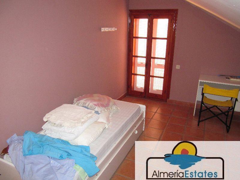 For sale of house in Chirivel