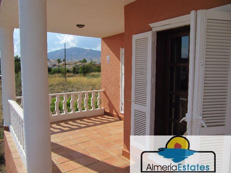 For sale of house in Chirivel