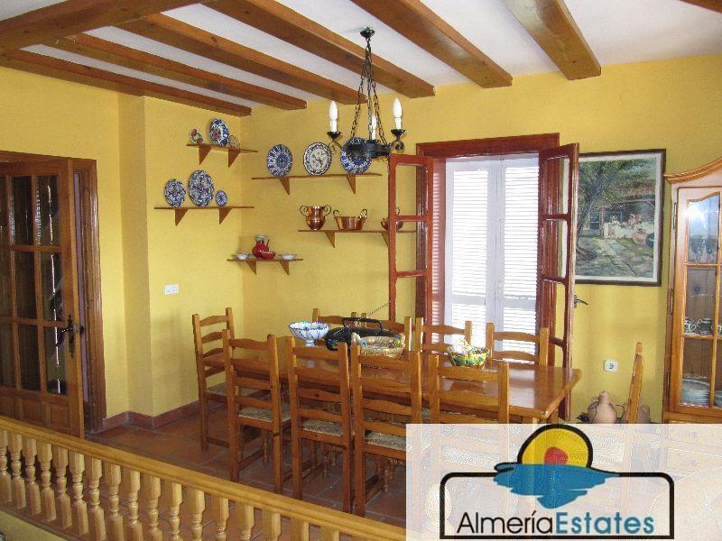 For sale of house in Chirivel