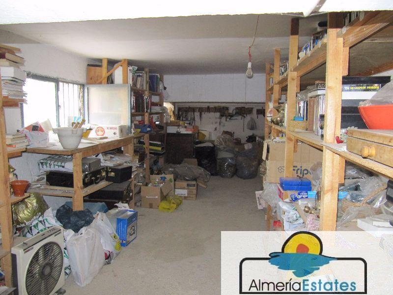 For sale of house in Chirivel
