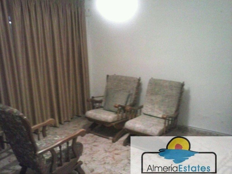For sale of house in Vélez-Blanco