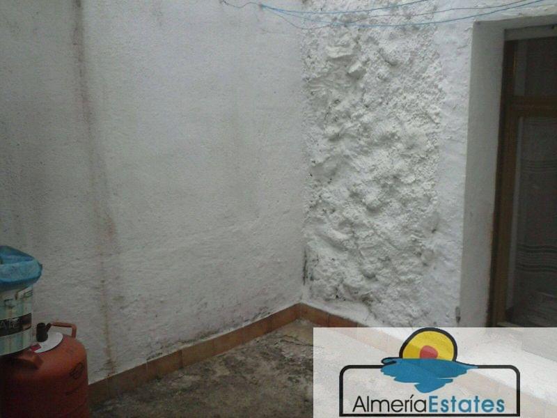 For sale of house in Vélez-Blanco