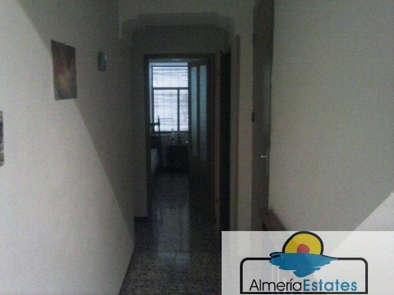 For sale of house in Vélez-Blanco