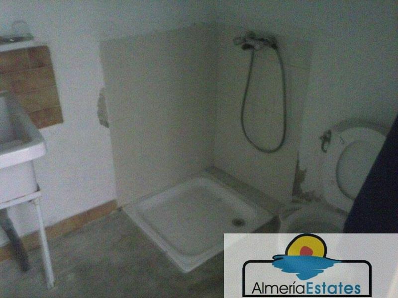 For sale of house in Vélez-Blanco