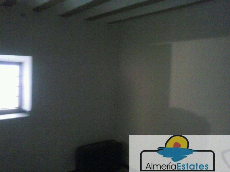For sale of house in Vélez-Blanco