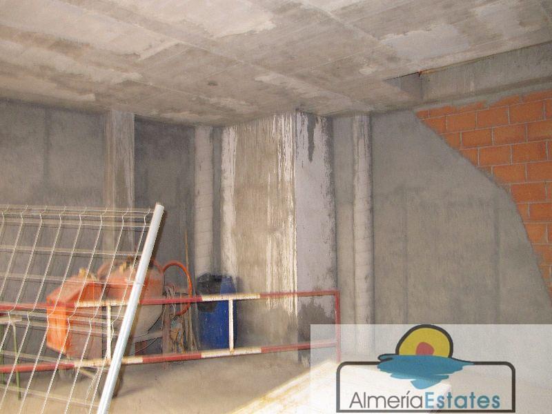 For sale of house in Vélez-Rubio