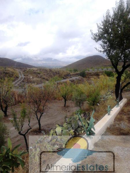 For sale of villa in Vélez-Rubio