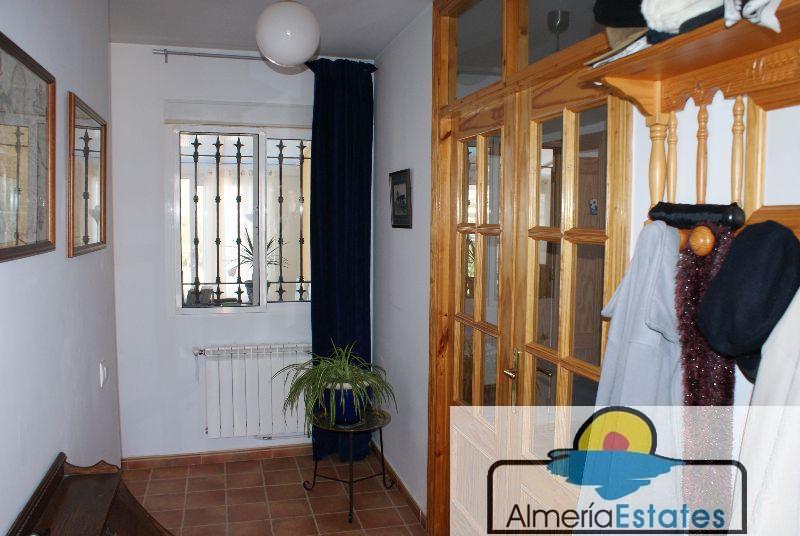 For sale of villa in Chirivel
