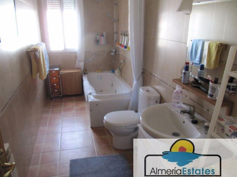 For sale of villa in Chirivel