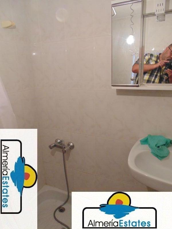 For sale of house in Lubrín
