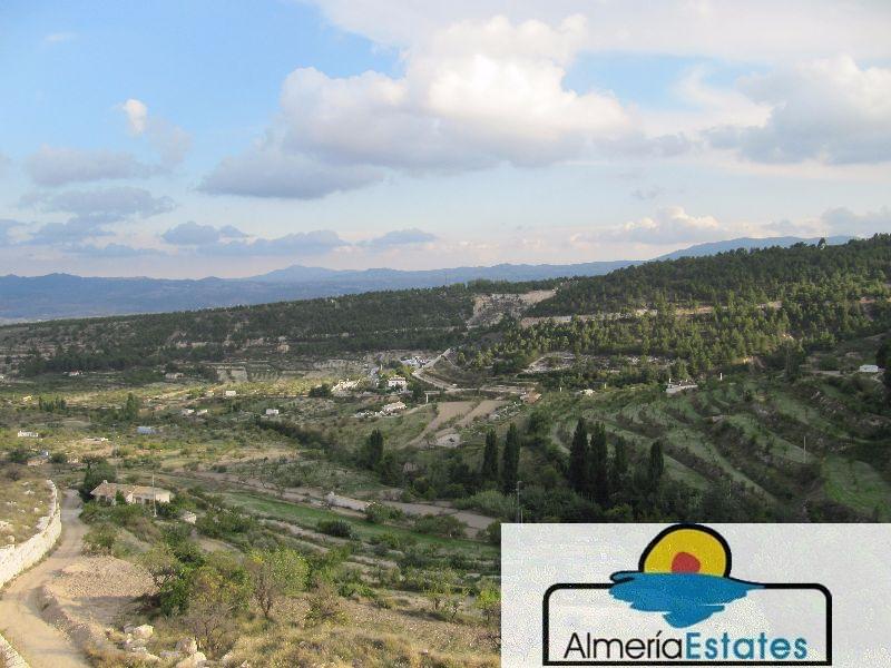 For sale of penthouse in Vélez-Blanco