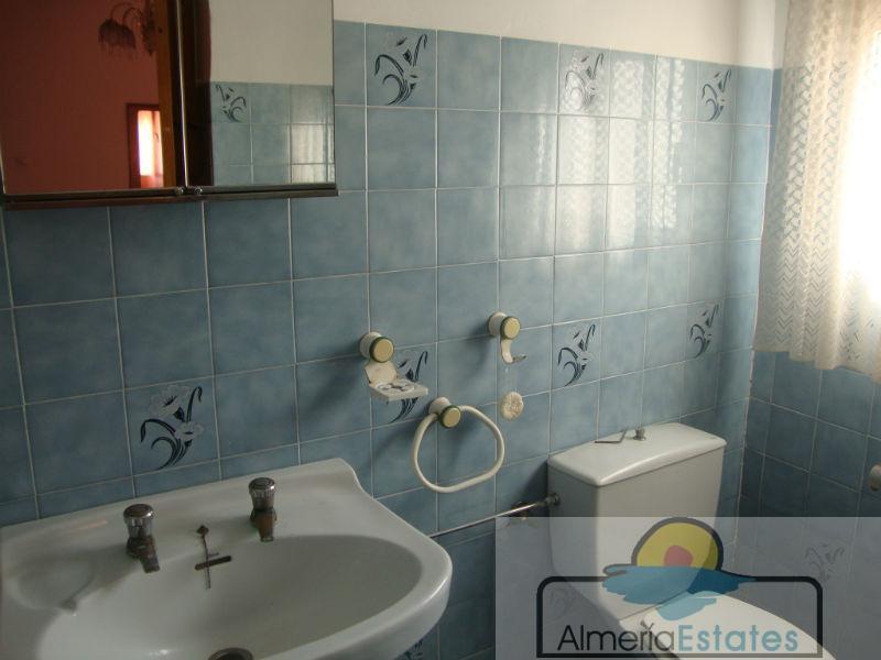 For sale of house in Cantoria